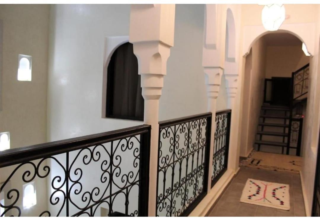 Riad Come & Va Marrakesh Bagian luar foto