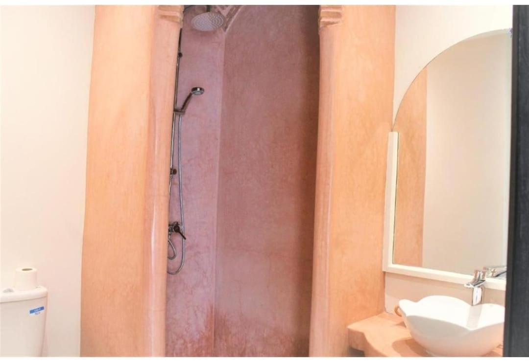 Riad Come & Va Marrakesh Bagian luar foto