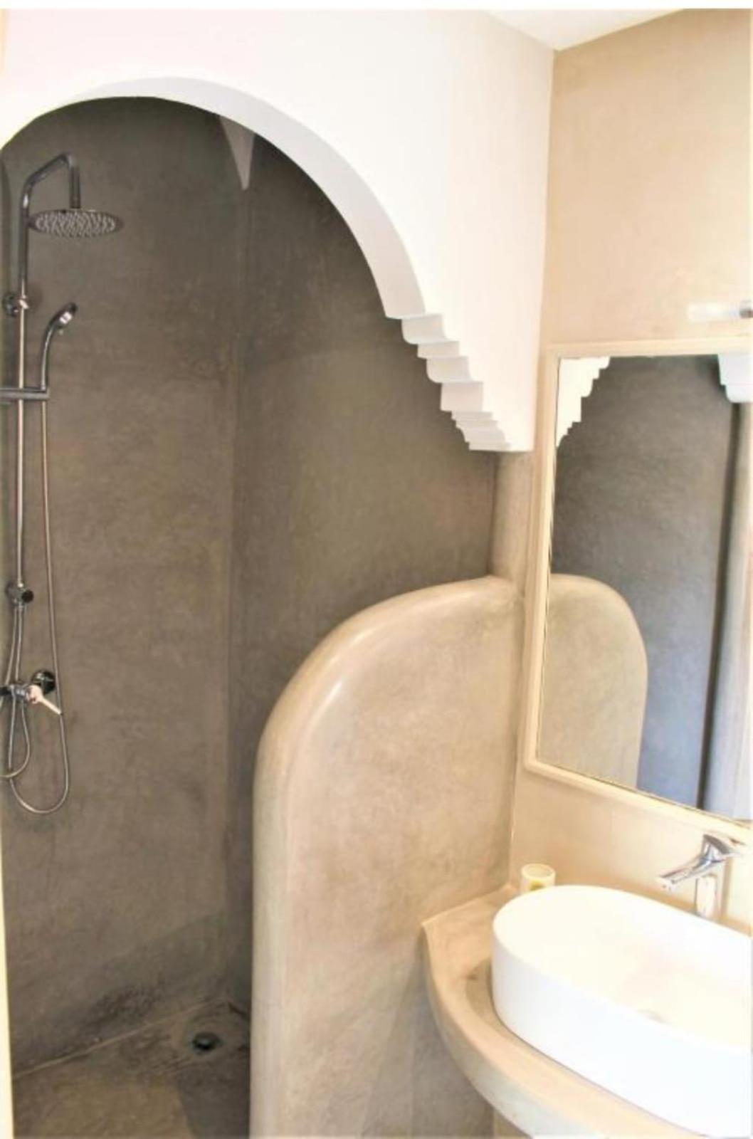 Riad Come & Va Marrakesh Bagian luar foto