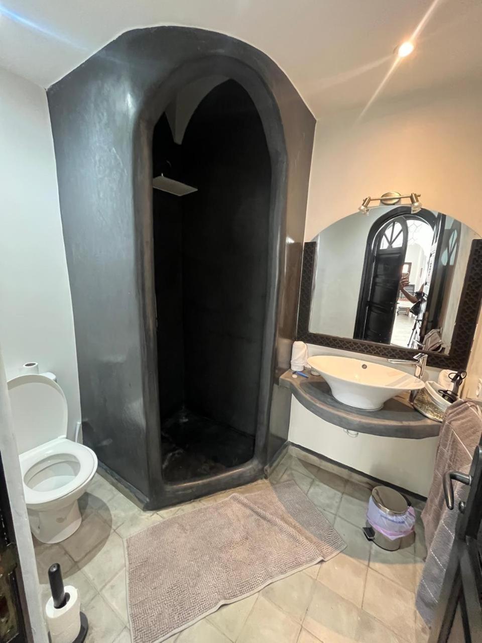 Riad Come & Va Marrakesh Bagian luar foto