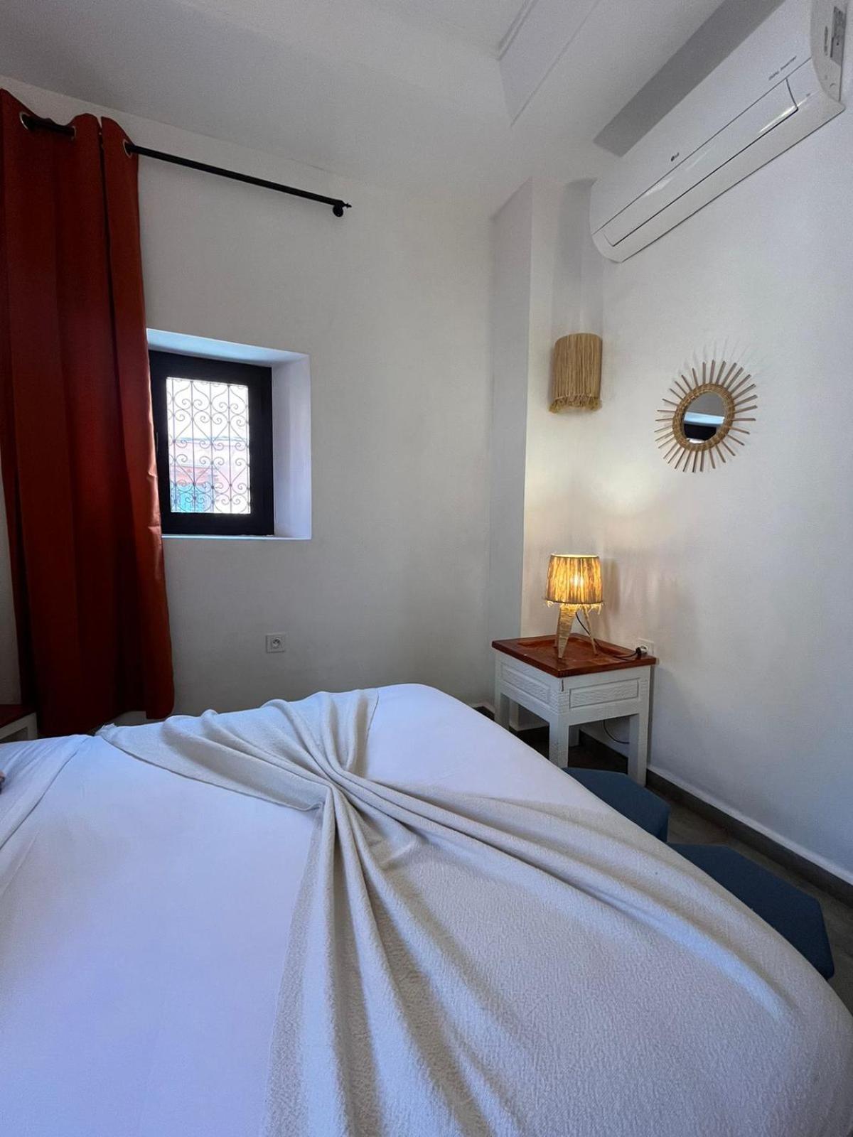 Riad Come & Va Marrakesh Bagian luar foto
