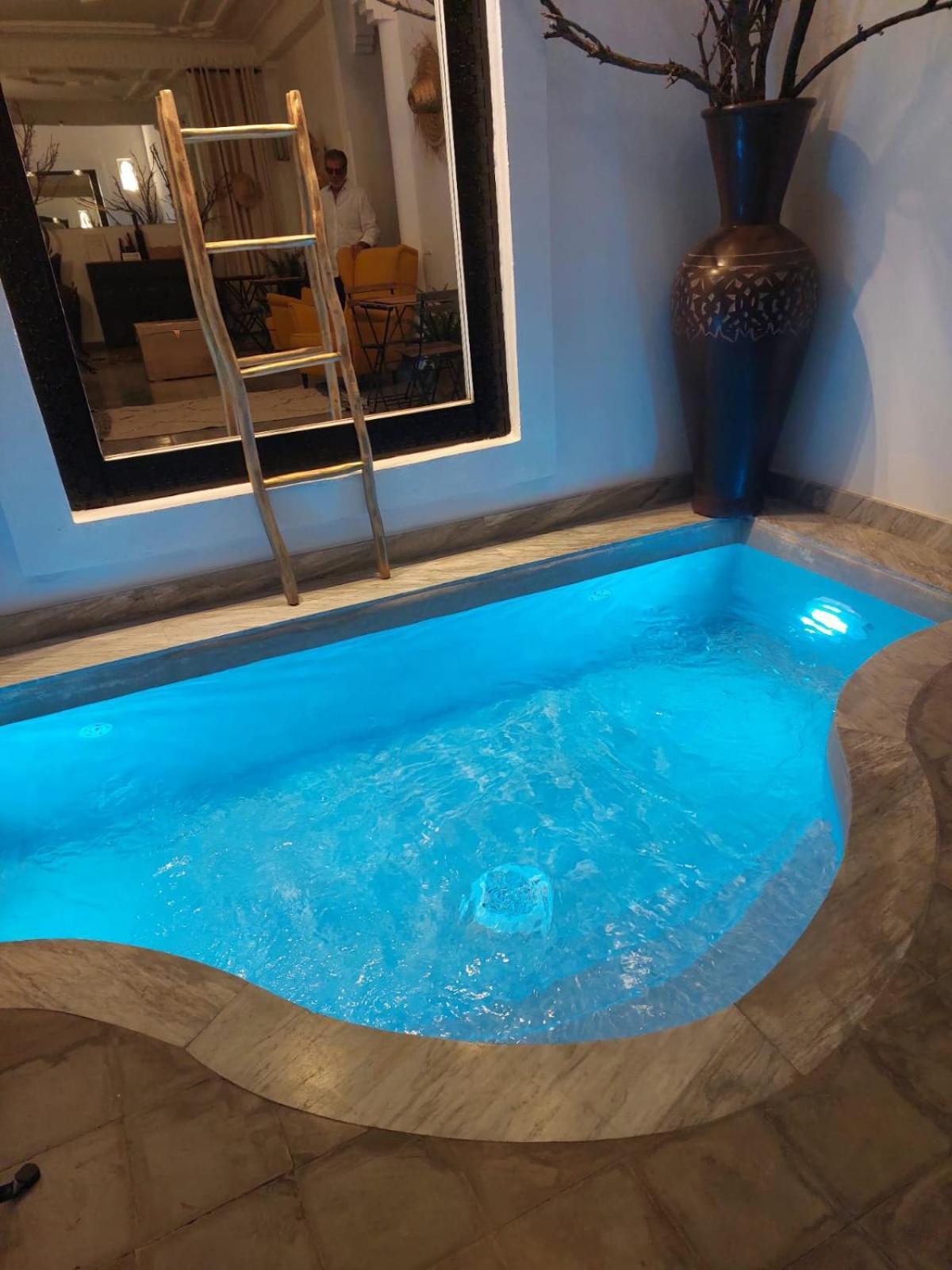 Riad Come & Va Marrakesh Bagian luar foto