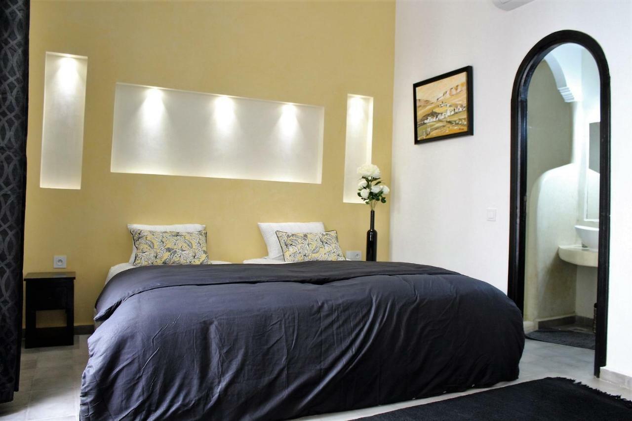 Riad Come & Va Marrakesh Bagian luar foto